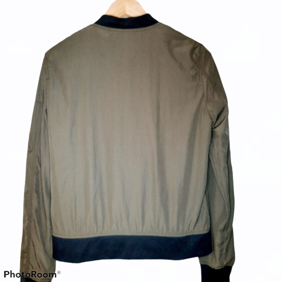🔵2/$15 🔵ZARA lightweight bomber jacket - Picture 2 of 5